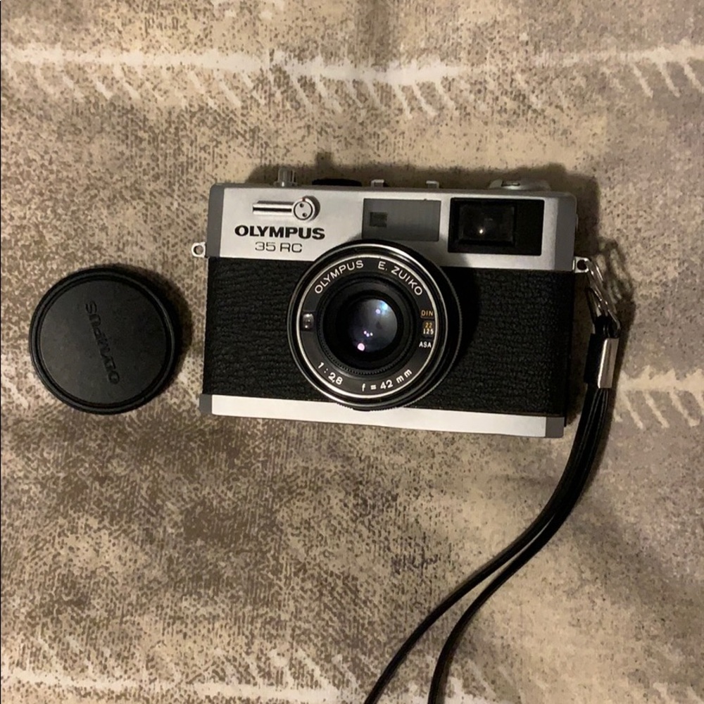 Film camera - Picture 3 of 4